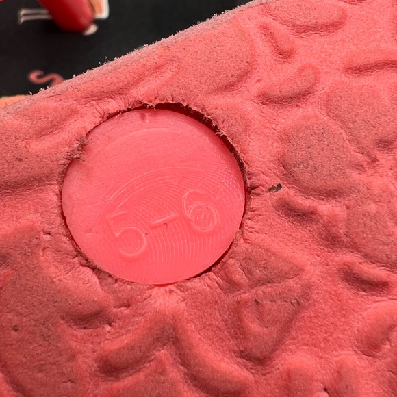 Roxy Flip Flops Size 5-6 - Picture 3 of 3